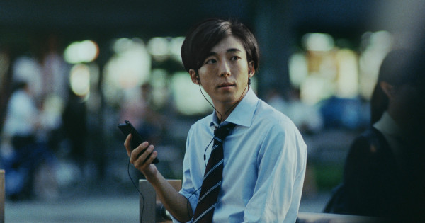 Nttドコモとmr Childrenのコラボ続編 高橋一生が 抱きしめたい を口ずさむ ブレーン Advertimes アドタイ By 宣伝会議