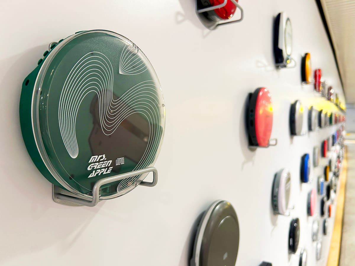 なぜMrs. GREEN APPLEは「CD聴こうよ。」というメッセージを掲げたのか