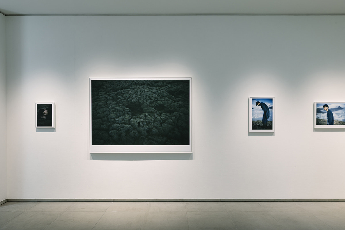 写真 吉沢亮写真展『FOSS』