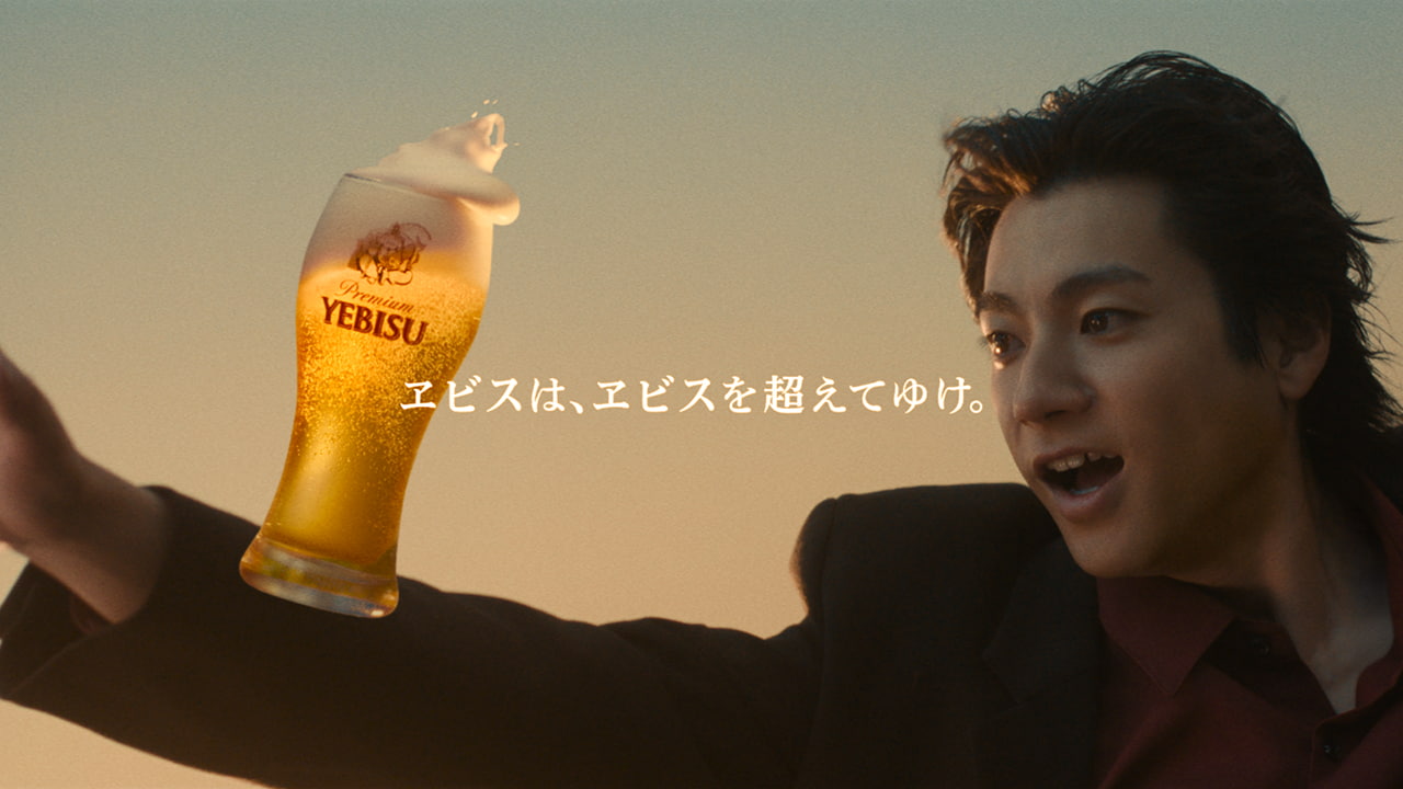 山田裕貴がワイヤーアクションに挑戦したCM「ヱビスを超えろ」篇