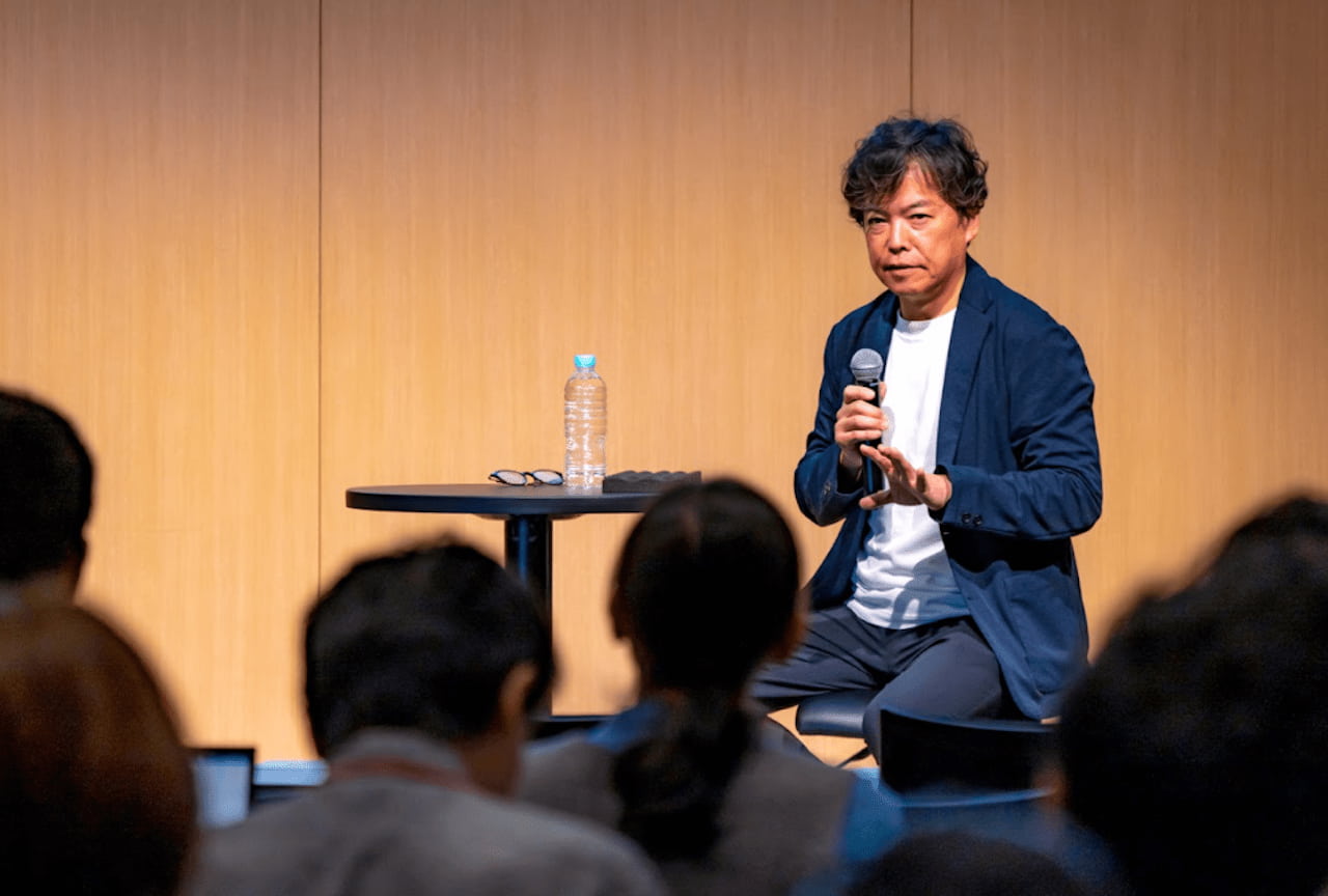 写真 人物 サンリオ デジタル事業本部 デジタル事業開発部CX推進課 顧客体験プラットフォーム戦略推進担当 田口歩 氏