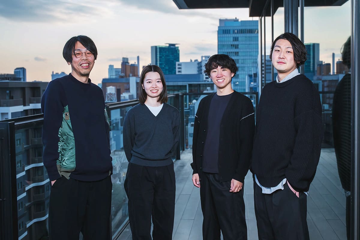 (左から)読売広告社 コンテクストクリエイティブディレクター 石田大樹さん、コンテクストプランナー 菊川晴子さん、コンテクストアクティベーションプランナー 難波江侑矢さん、コンテクストストラテジスト 冨田崚平さん。