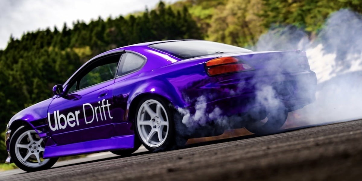写真 Uber Driftの車