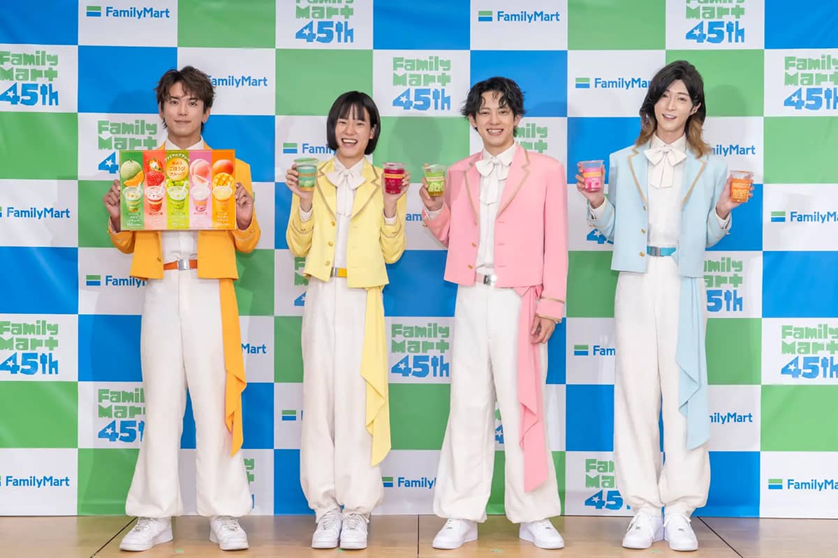 発表会には、モナキのじん、おヨネ、ケンケン、サカイJr.が登壇。