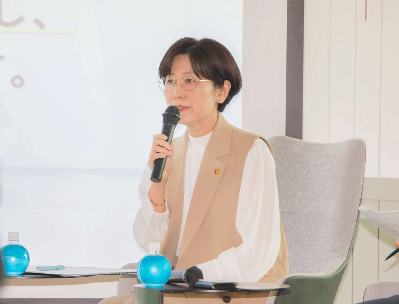 写真 人物 KCJ GROUP 代表取締役副社長の宮本美佐氏