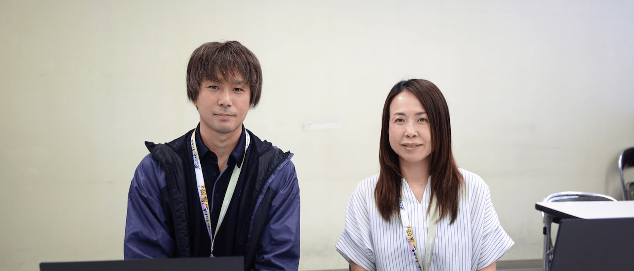 写真 人物 相模原市シティプロモーション戦略課 左から主任の中矢純丸氏、統括主幹の濱陽子氏