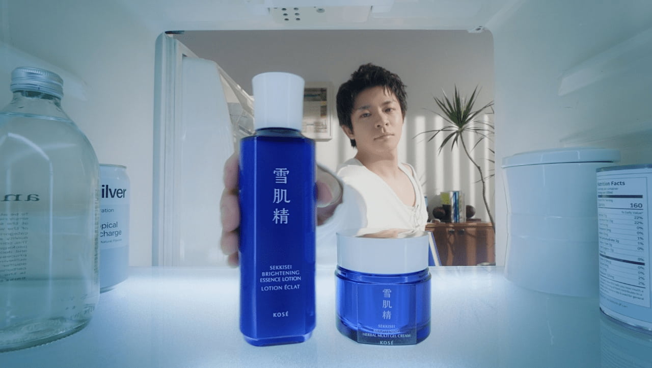 写真 CM カット 「雪肌精『 冷やし雪肌精で涼感美白』篇」
