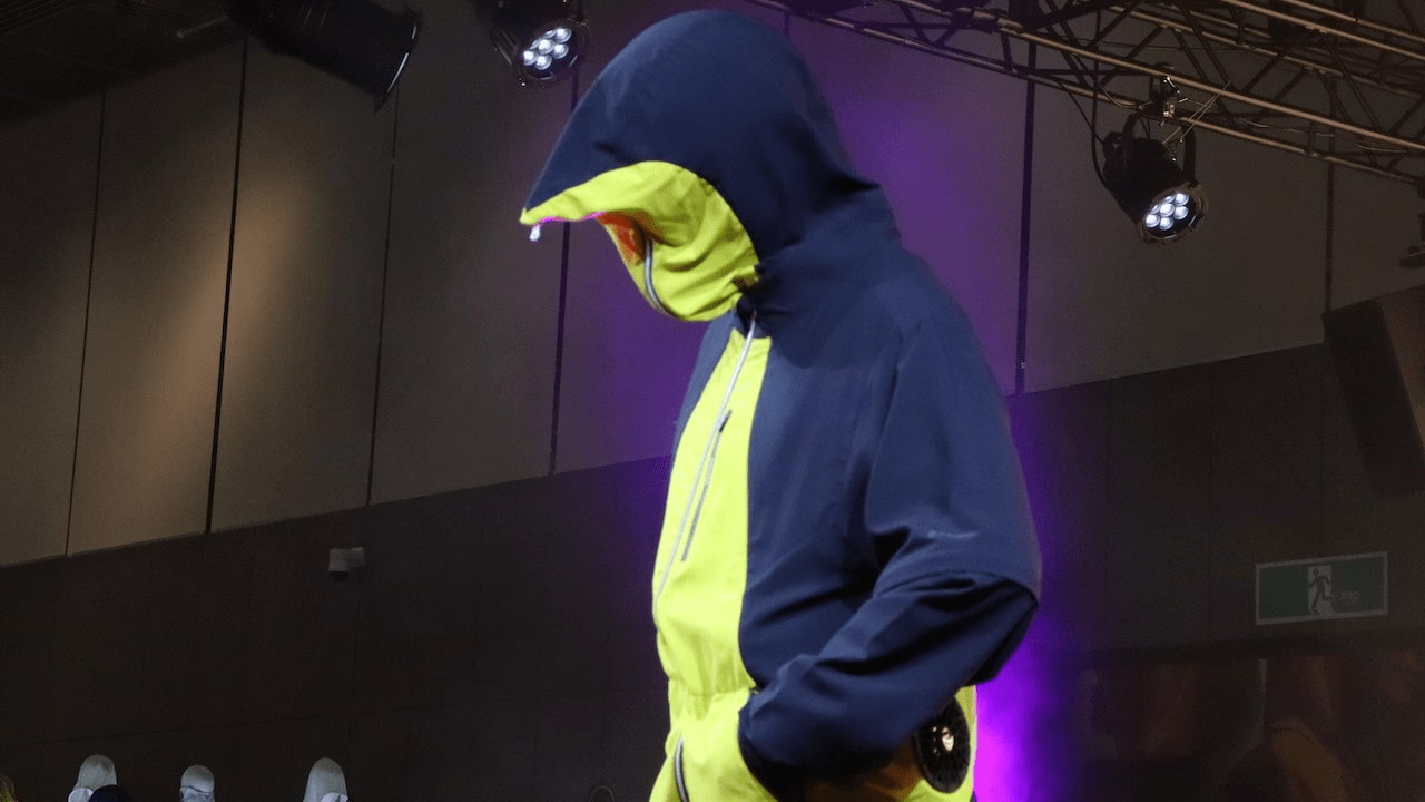 写真 XShelter 暑熱 αコンバーチブルファンジャケット