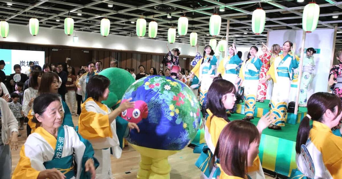 일본 전통 춤 '본오도리'를 활용한 외국인 관광객 유치 사례 대표 이미지
