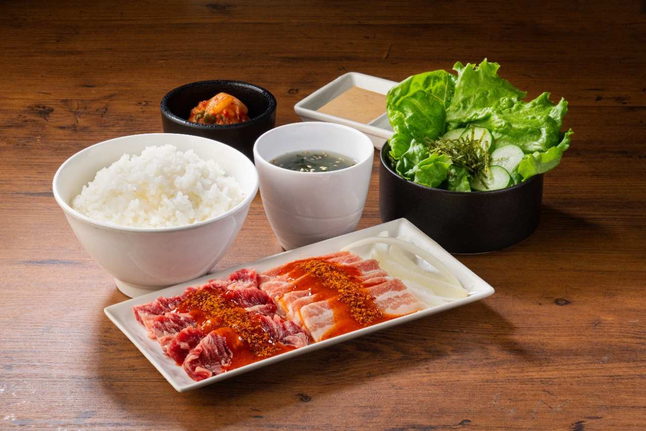 写真 商品 いわたまあ~ら~火鍋風焼肉セット