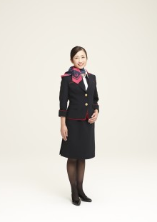 Jalグループ 新制服デザイン決定 構想段階からデザイナー 丸山敬太氏が参画 宣伝会議 Advertimes アドタイ By 宣伝会議